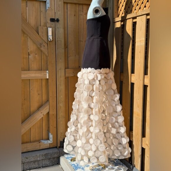 🆕 BRONX & BANCO 🧿 NWOT Harper Strapless Beige and Black Gown, Sz M US 6 - Picture 8 of 15